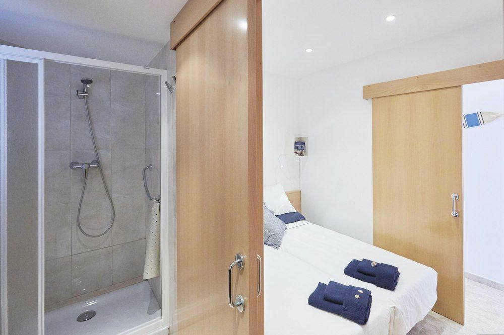 Casa Petit Bateau Be My Guest Castelldefels Apartment ภายนอก รูปภาพ
